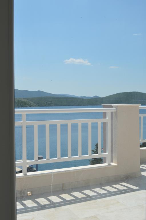 Apartment Vela Неум Екстериор снимка