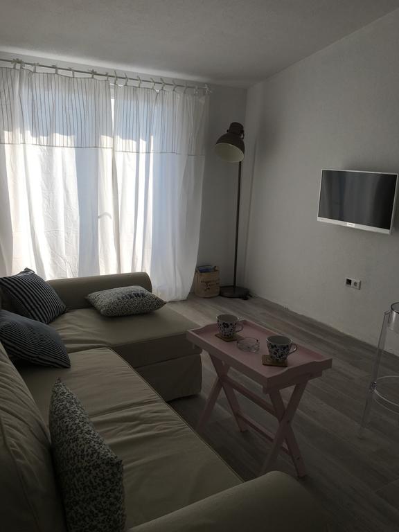 Apartment Vela Неум Екстериор снимка